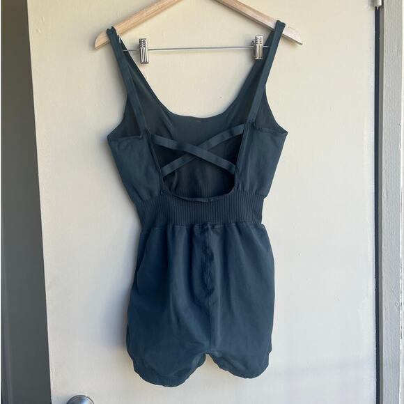 Free People FP Movement Good Karma Runsie Green Romper F7137Y Size XL $78 - Picture 2 of 4